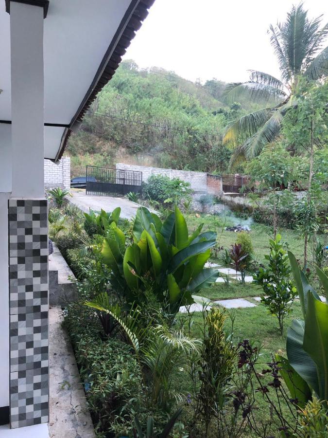 Ariata Arya Hostel Kuta (Lombok) Exterior foto